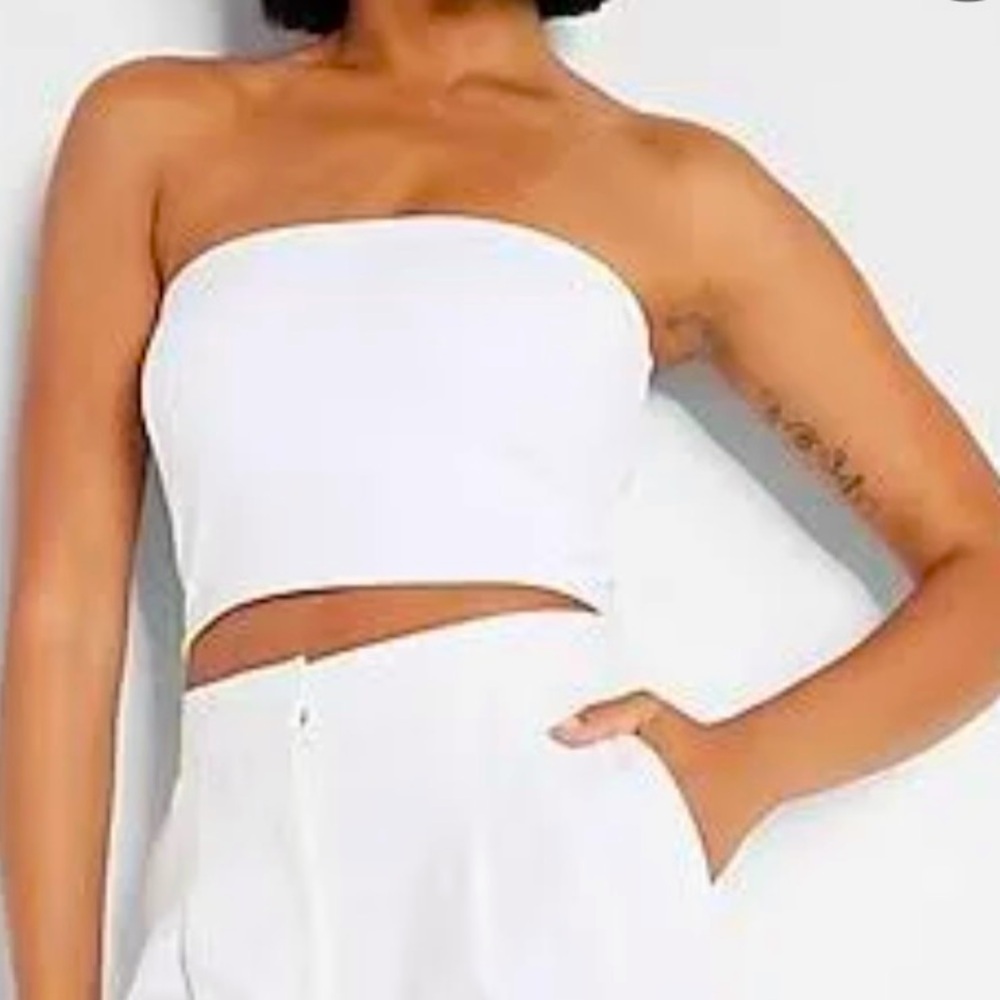 EXPRESS Bodycon High Compression Crop
Tube Top